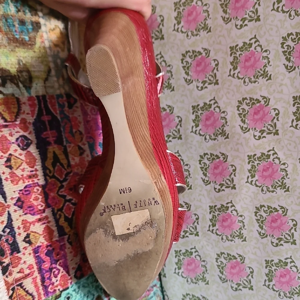 White House Black Market Red Wedge Sandals with T-Strap - Picture 6 of 8